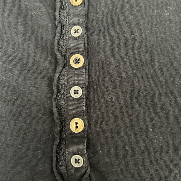 Free People henley with crochet detail size medium - Picture 6 of 7